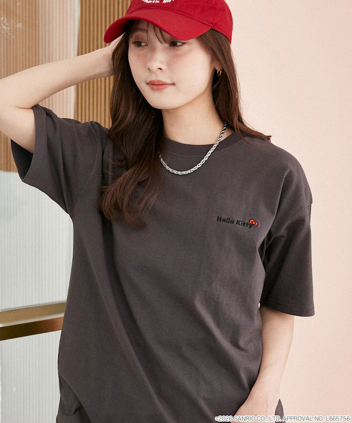 "HELLO KITTY" ID Photo style back print T-shirt limited edition