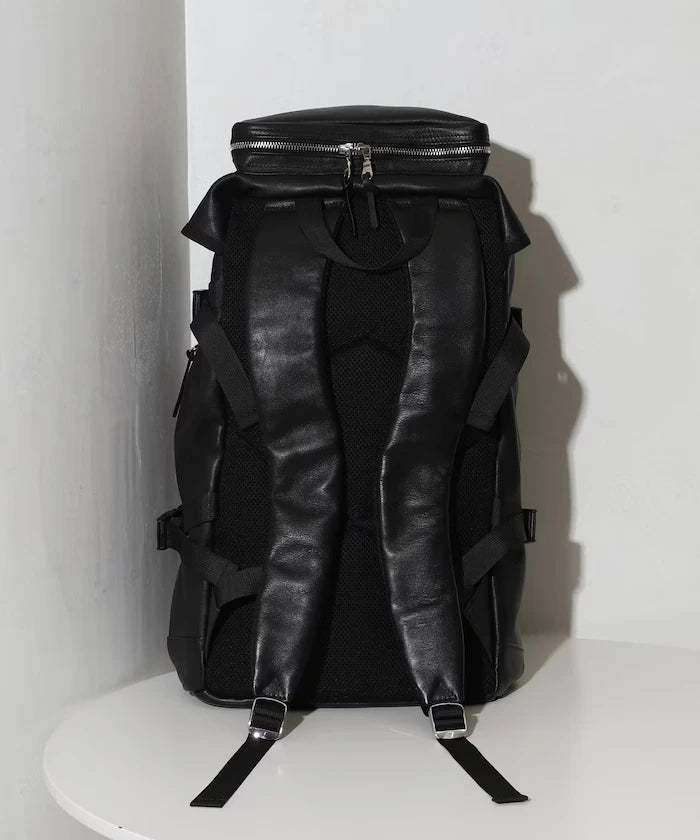 Leather Backpack L / Leather Backpack / Cowhide / Water-repellent Leather / with PC Sleeve