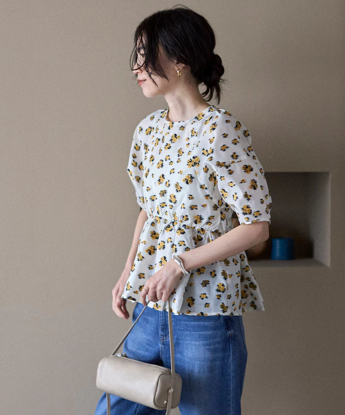 Flower Sheer Jacquard Volume Sleeve Peplum Blouse / 5 Minutes Sleeve