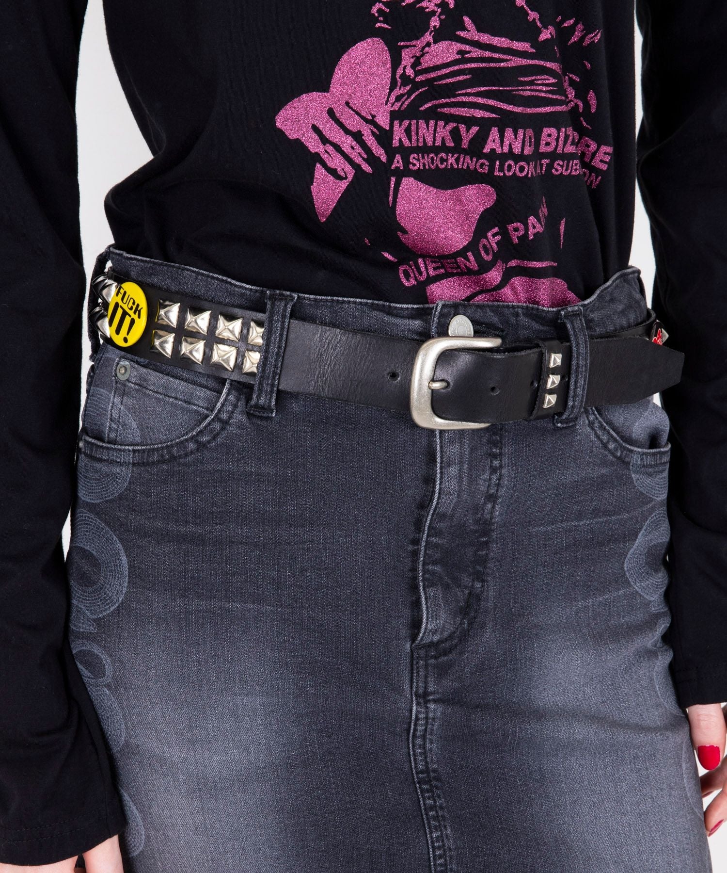 STUDS BADGES FEVER Belt