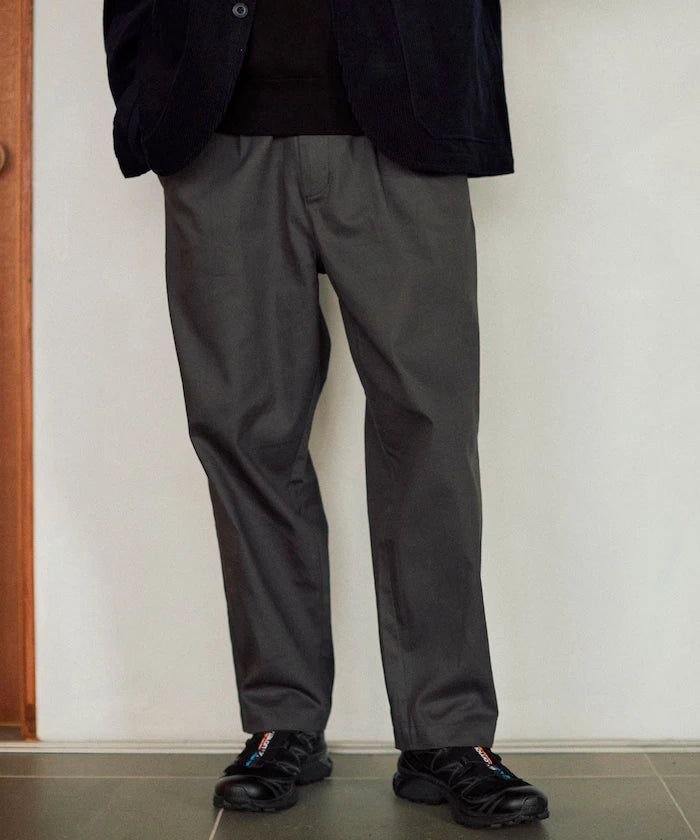 Wide Silhouette Drawstring Chino Pants / Tapered Silhouette Easy Chino Pants