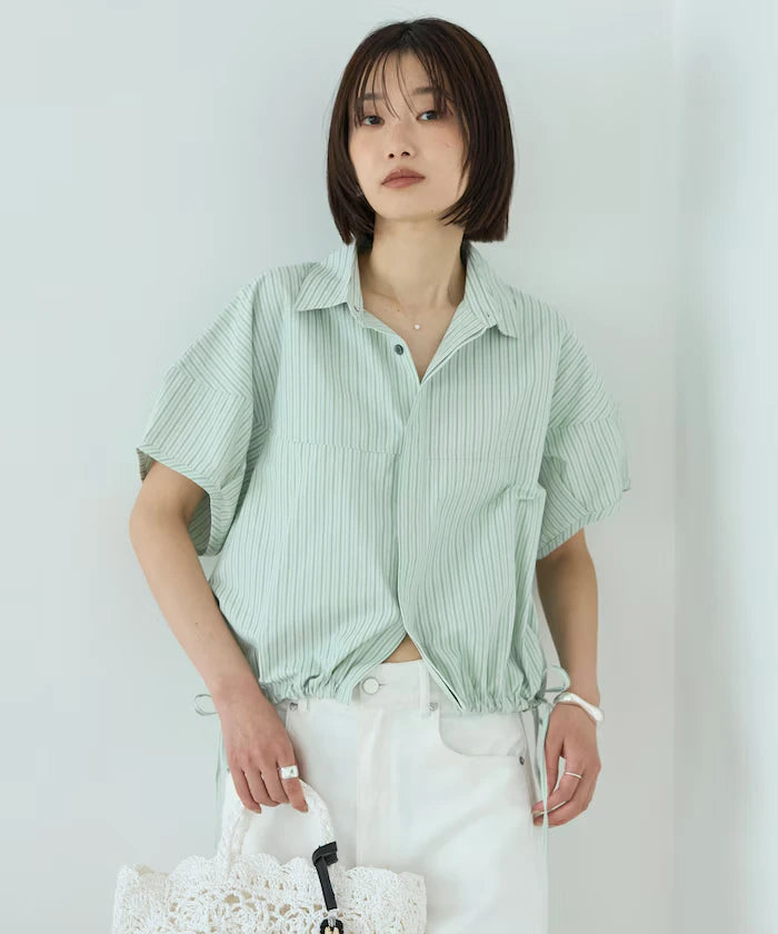 Switch Short Sleeve Hem Code Blouse