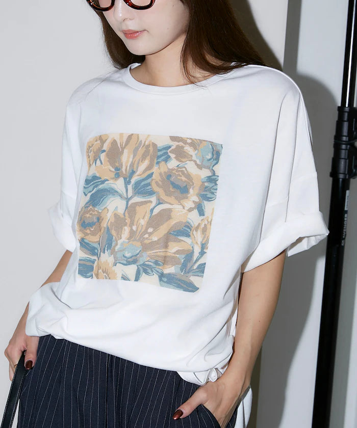 Flower Nuance Art Box Print Big Silhouette T-Shirt Limited Release