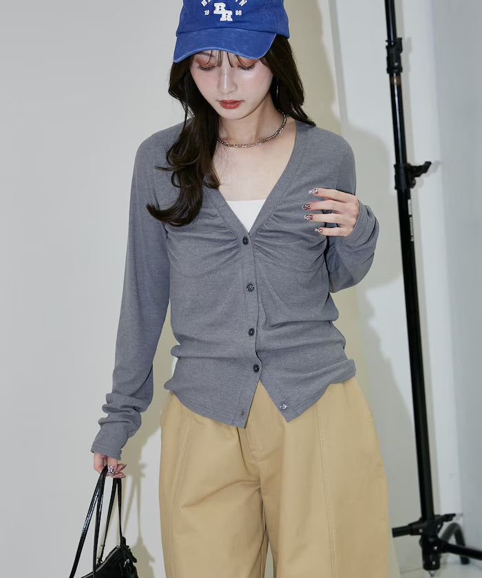 Layered-style V-neck cardigan limited edition