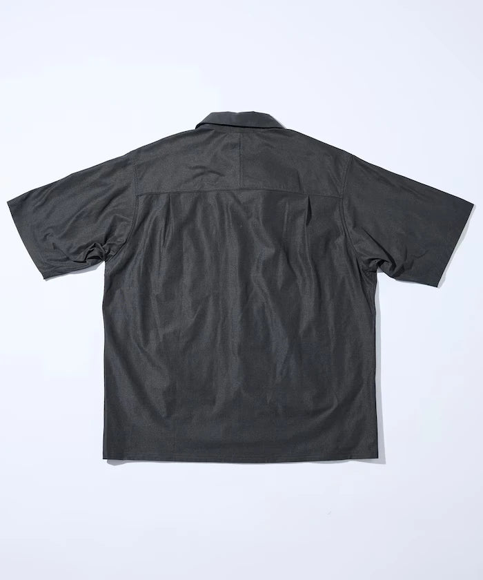 Open Collar Short Sleeve Shirt & Easy Shorts Travel Setup Fabric by SOLOTEX(R)