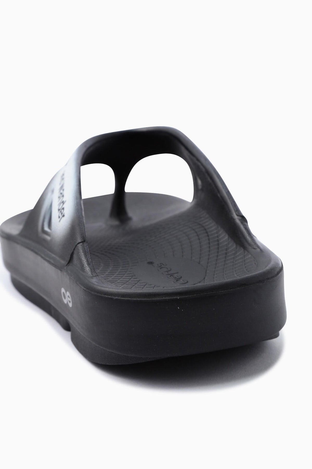 OOFOS original × and wander recovery sandal