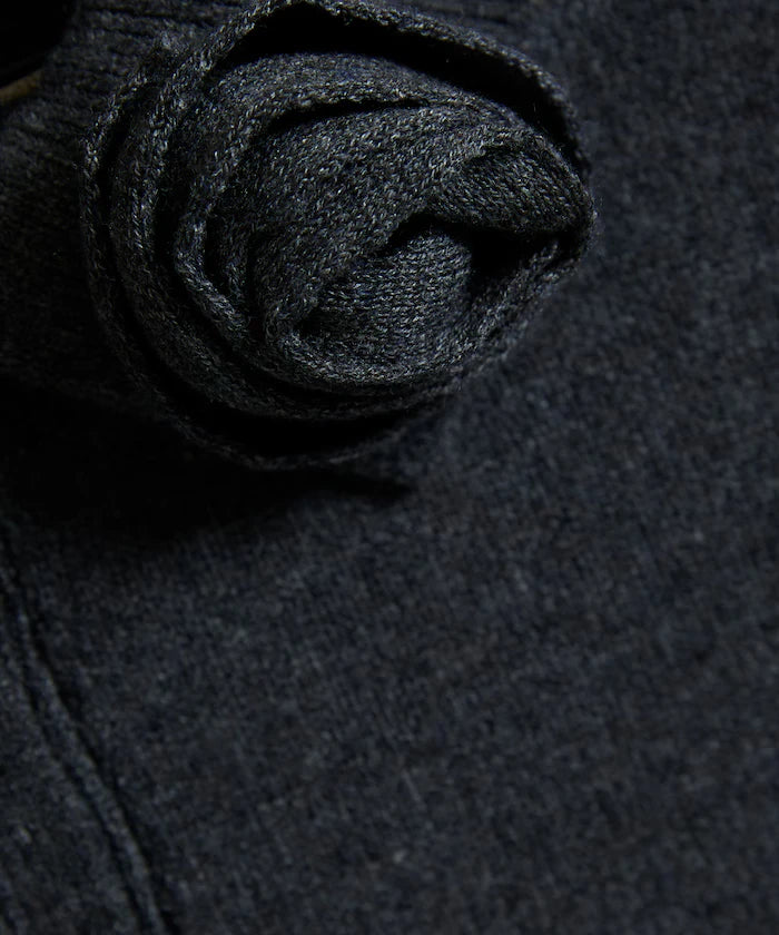 Polo knit pullover with flower motif - limited edition