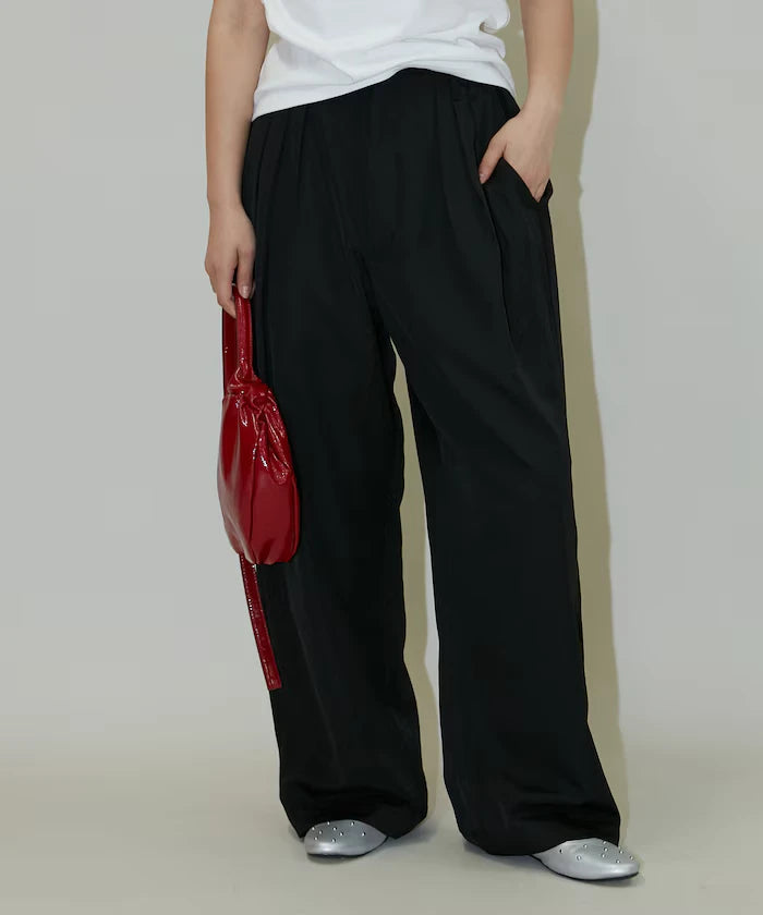 Color Tuck Slacks Pants Limited Release