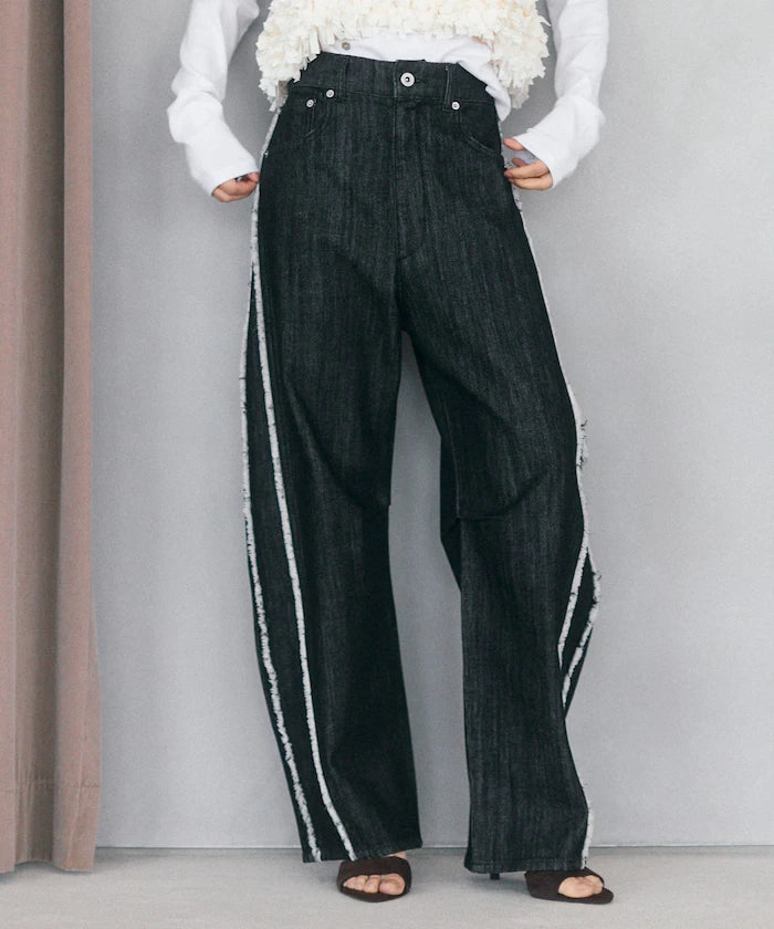 Side Fringe Curve Denim