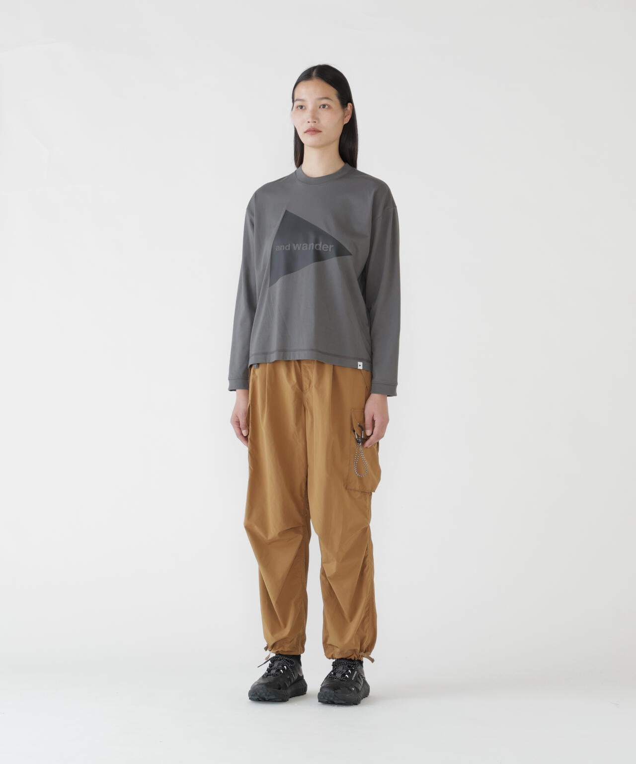 and wander big logo LS T