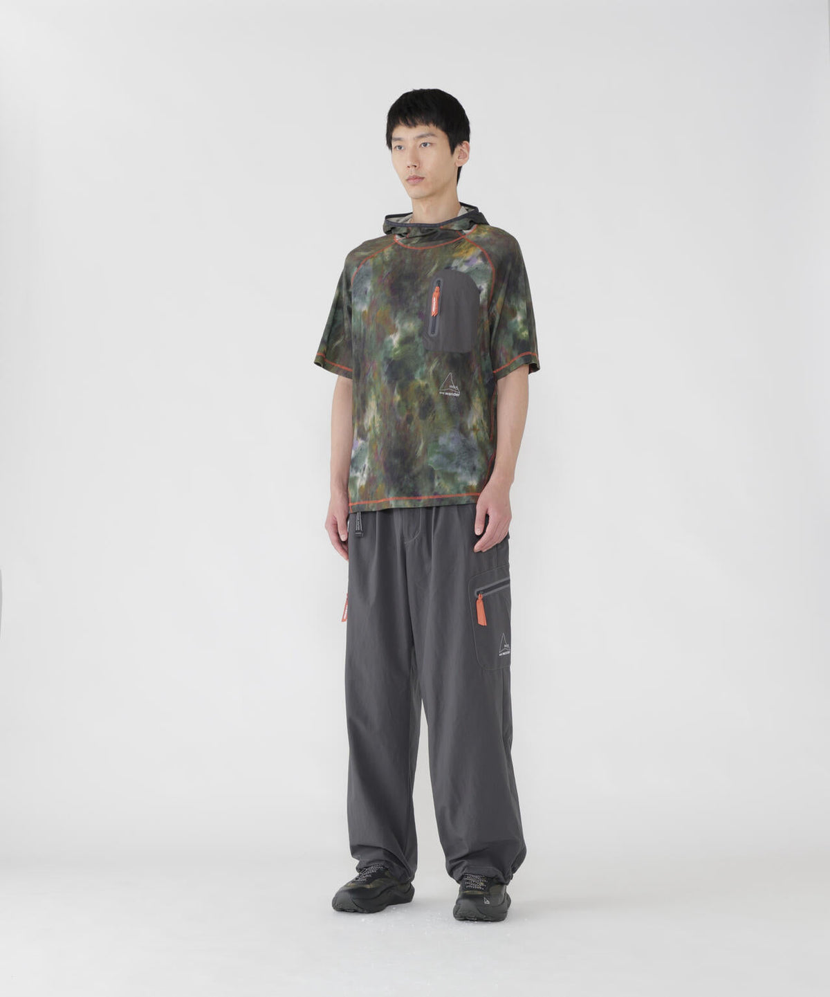 ROA × and wander printed houdie T