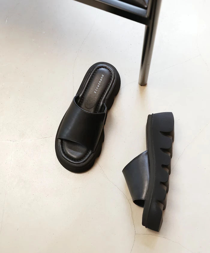 Volume Curved Sole Leatherette Covered Sandal
