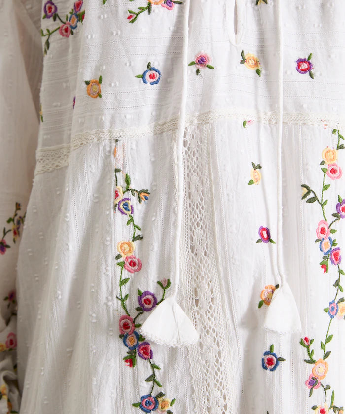 Dobby Floral Embroidery x Lace Dress
