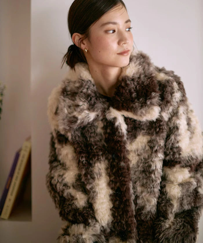 Fake Fur Mid-Length Coat / Fur Coat