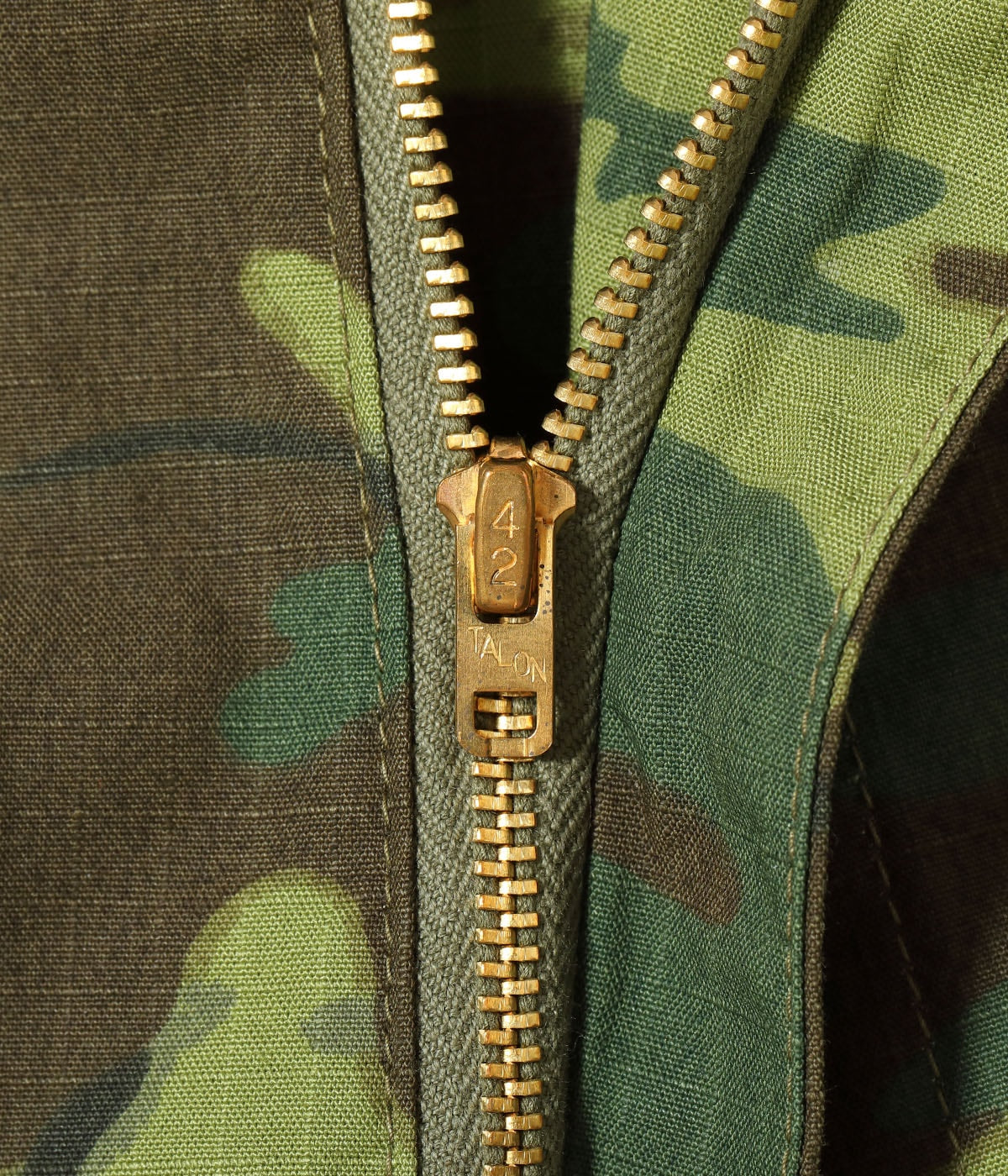 TROUSERS, MAN'S, CAMOUFLAGE COTTON, WIND RESISTANT POPLIN, CLASS 2 SHORTS