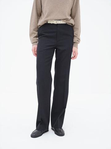 LIGHT WOOL MAX GABARDINE SLACKS