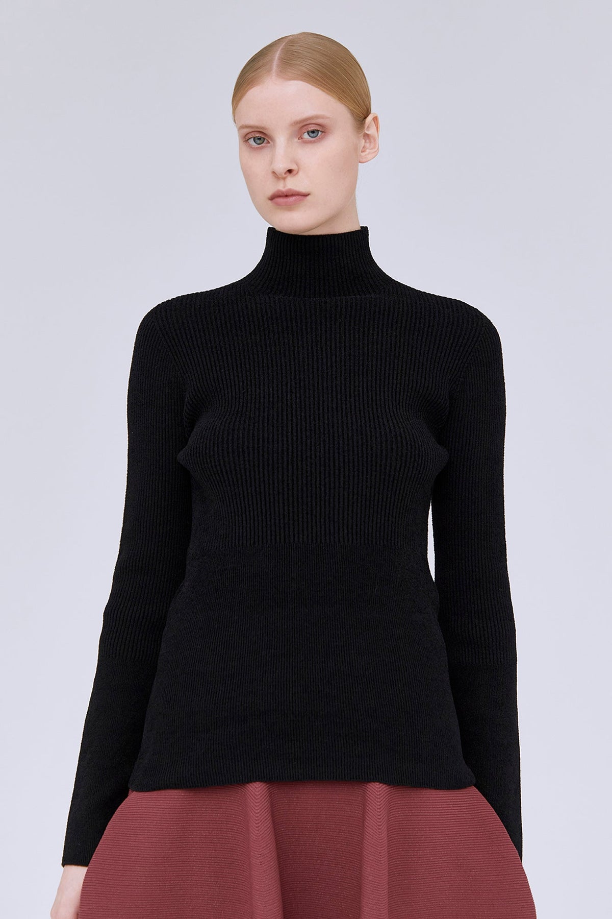 PORTRAIT VELVET MOCKNECK TOP