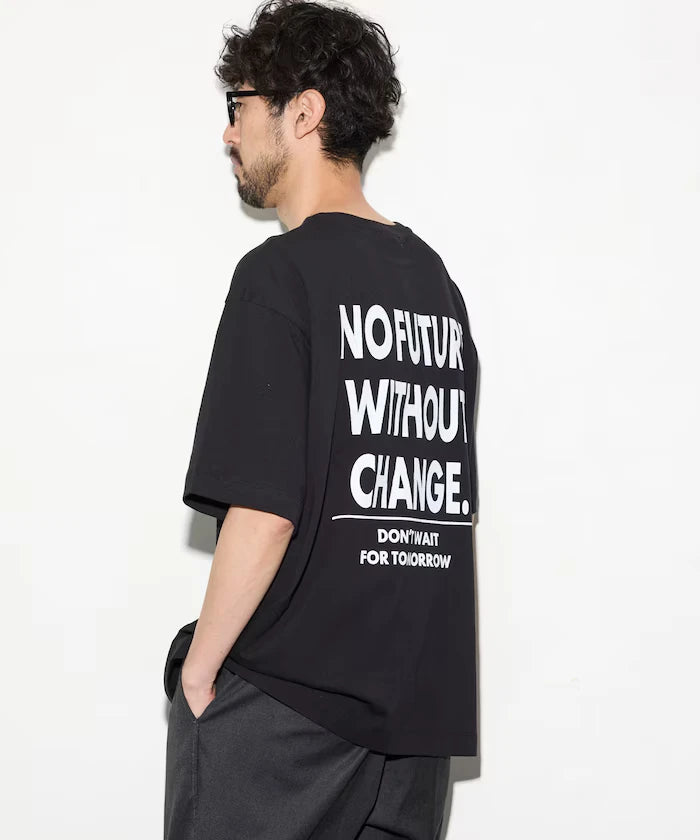 6oz Front Logo Embroidery Crew Neck T-Shirt / Back Print T-Shirt PRINT LEFT CHEST EMBROIDERY BOX FIRST