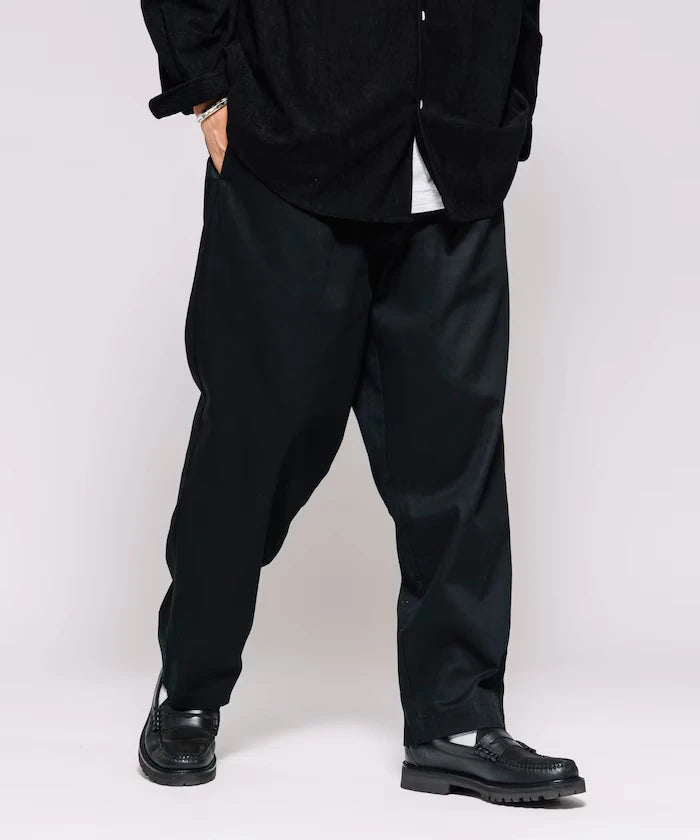 Wide Silhouette Drawstring Chino Pants / Tapered Silhouette Easy Chino Pants