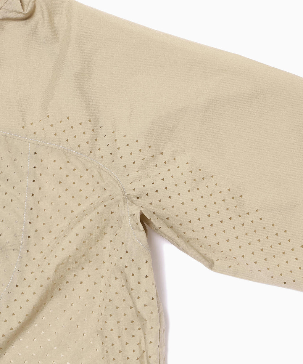Altra × and wander  ventilation wind jacket