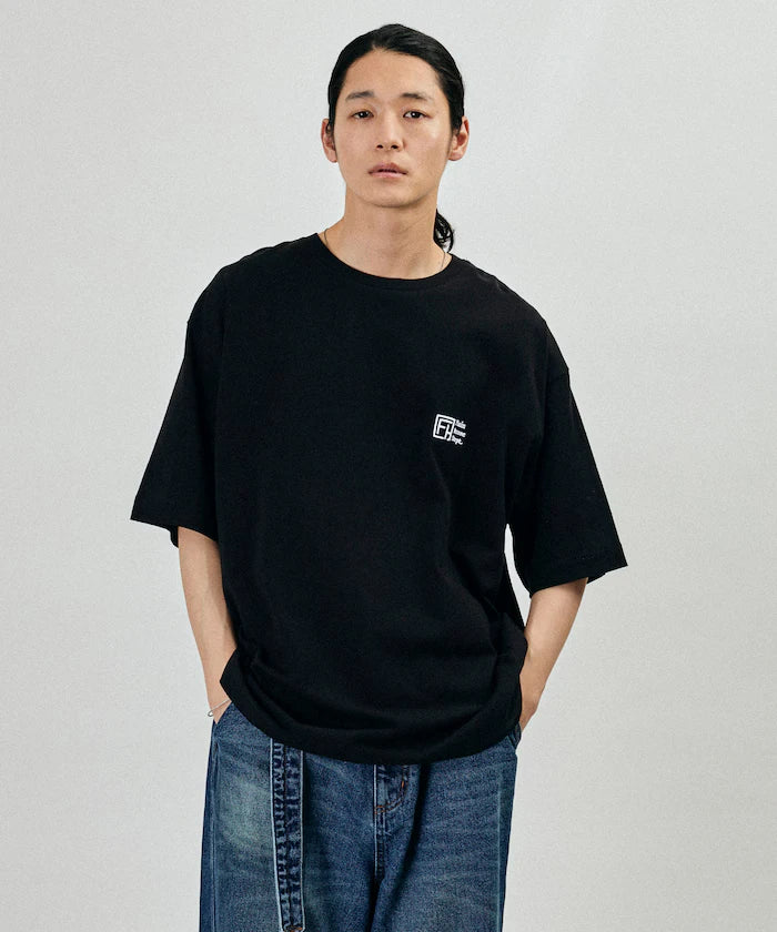 6 Ounce Front Logo Embroidered Crew Neck T-Shirt / One Point Design T-Shirt LEFT CHEST EMBROIDERY PSD