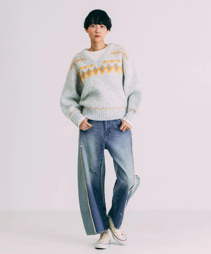 V-neck color block Nordic pattern knit