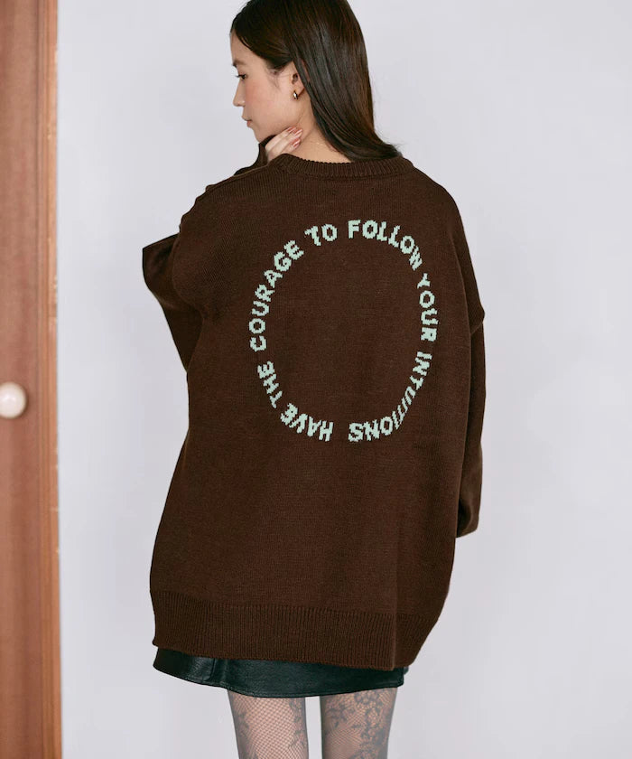 Sweat-like Lettered Knit / Jacquard Knit