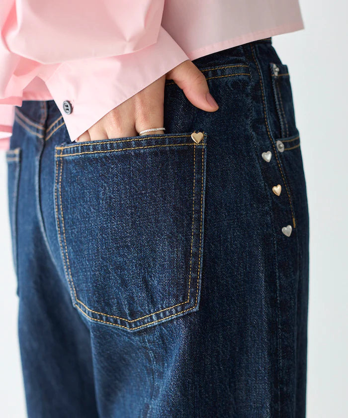 Heart Studs Curvy Denim / Wide Silhouette