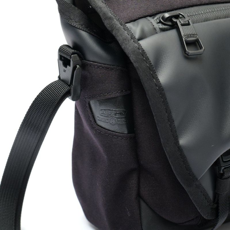 BLEISURE TRAVEL SHOULDER