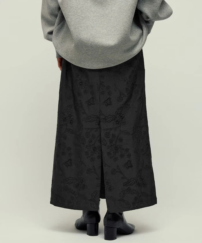 Flower Embroidery I-Line Easy Skirt