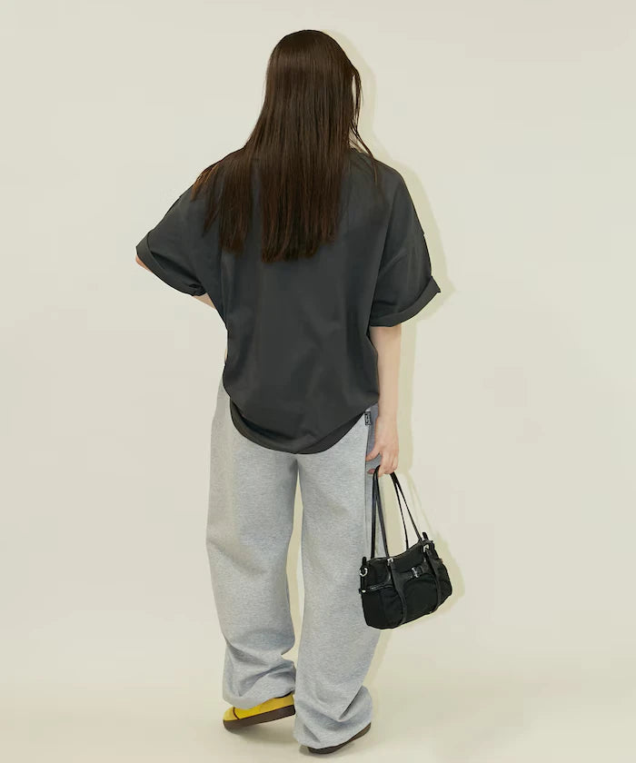 Flocky Nuance Art Big T-Shirt Limited Release