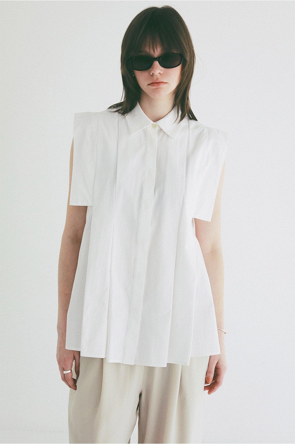 PANELL PLEAT SQUARE SLEEVE SHIRTS