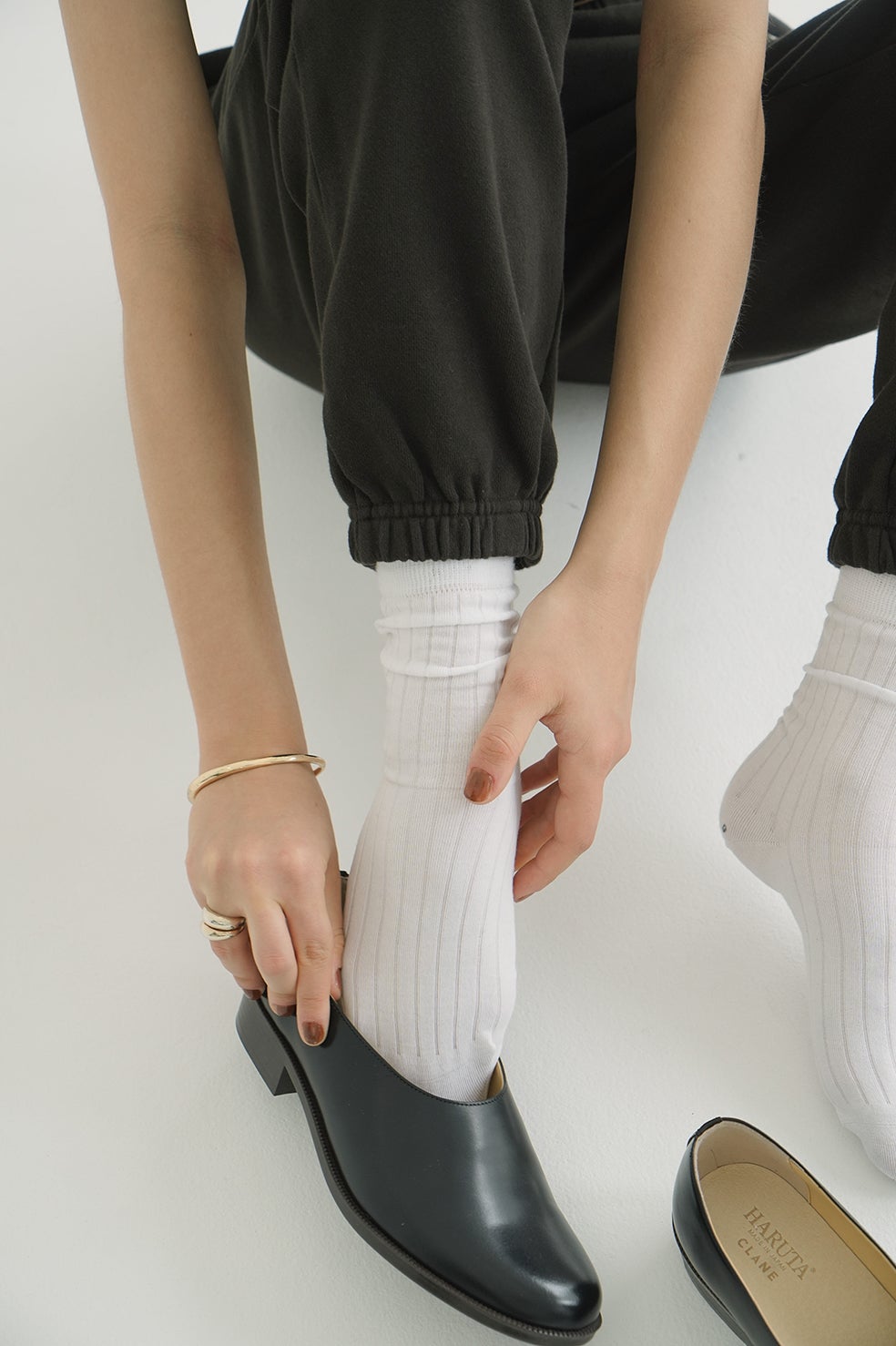 HARUTA&times;CLANE FLAT SHOES