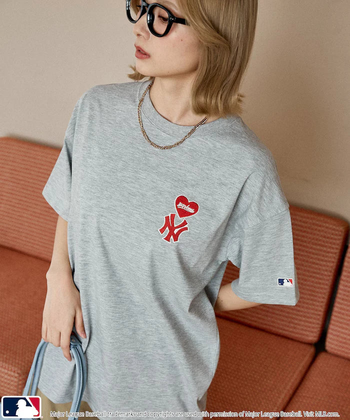 MLB One Point Heart T-Shirt