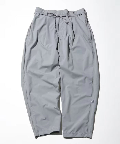 2.5Layer 1 tuck wide tapered shell pants