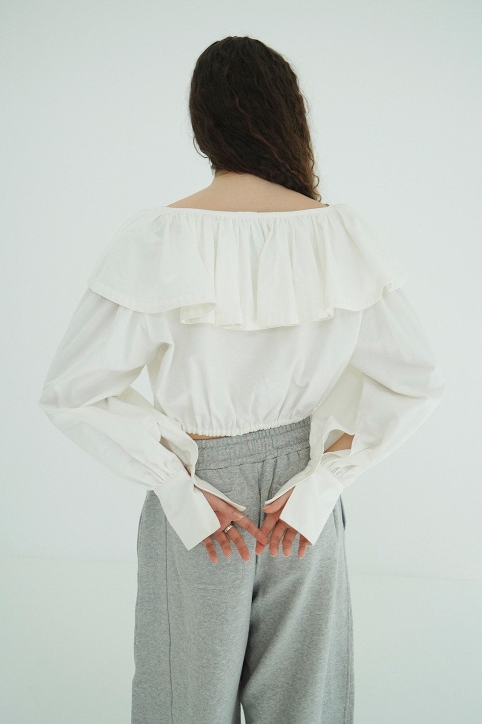 FRILL COLLAR SHORT BLOUSE