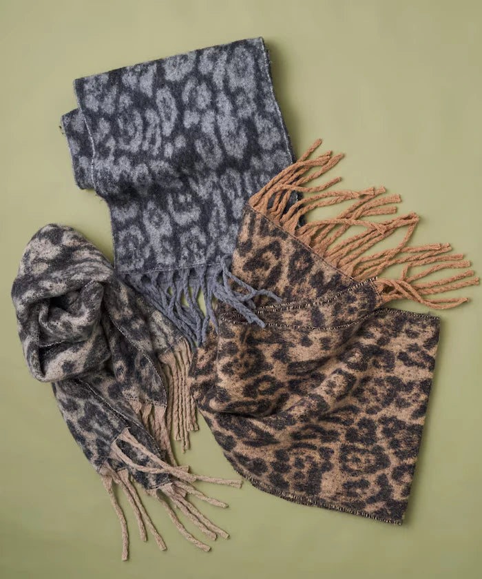 Animal Print Volume Scarf