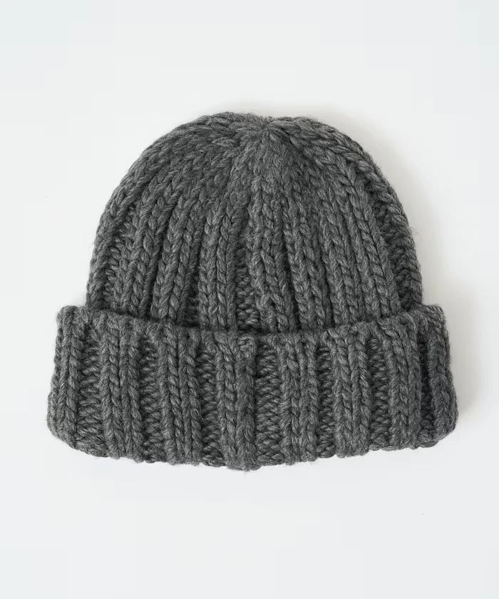 Thick-knit beanie