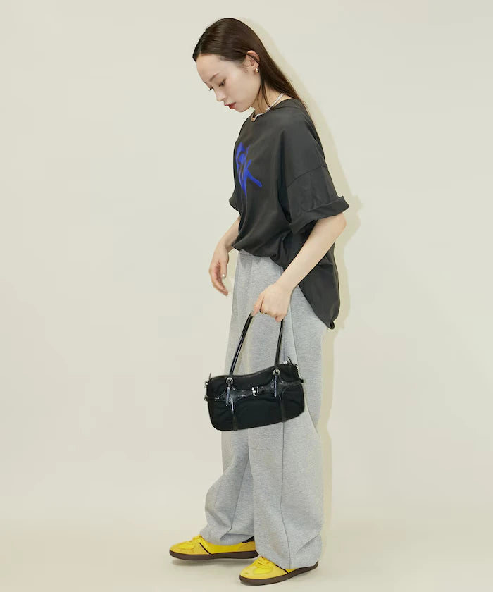 Flocky Nuance Art Big T-Shirt Limited Release