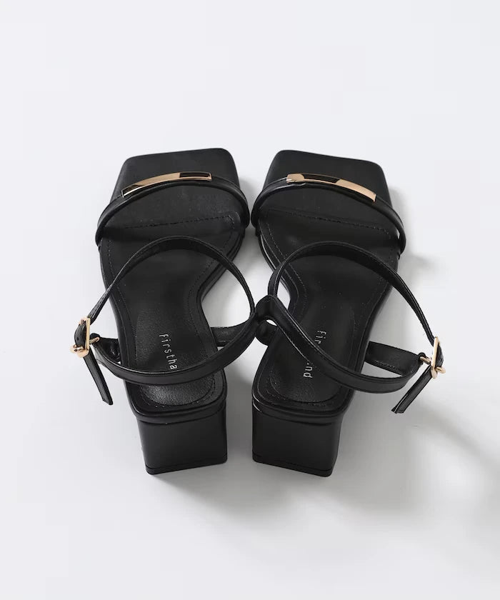 Sleek Strap Metal Plate Sandals