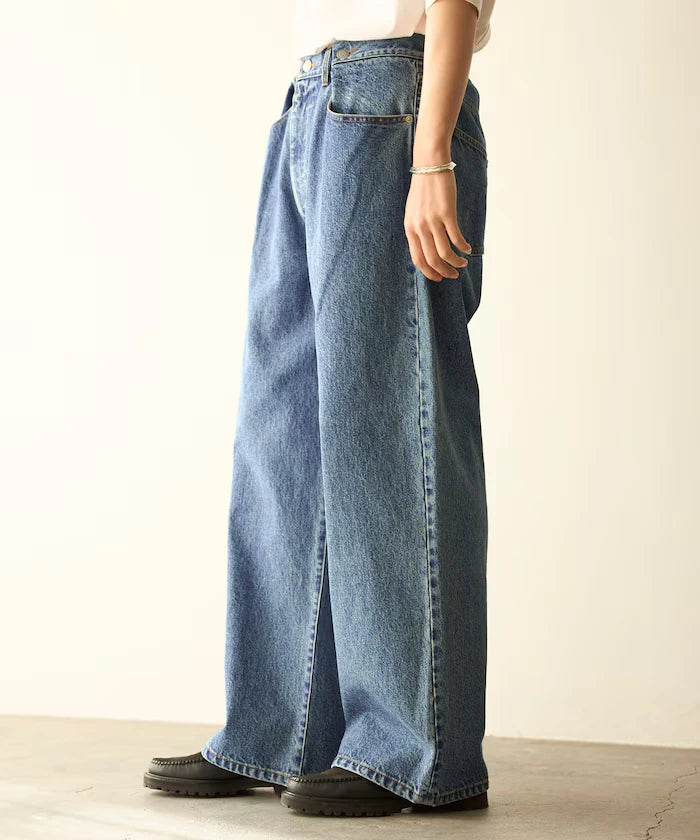 Design Tuck Japan Denim / Wide Silhouette