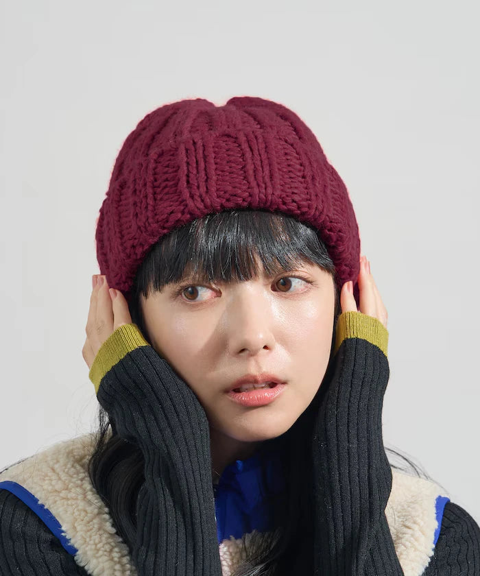 Thick-knit beanie