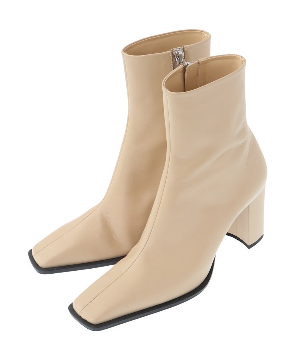SQUARE EDGE SHORT BOOTS