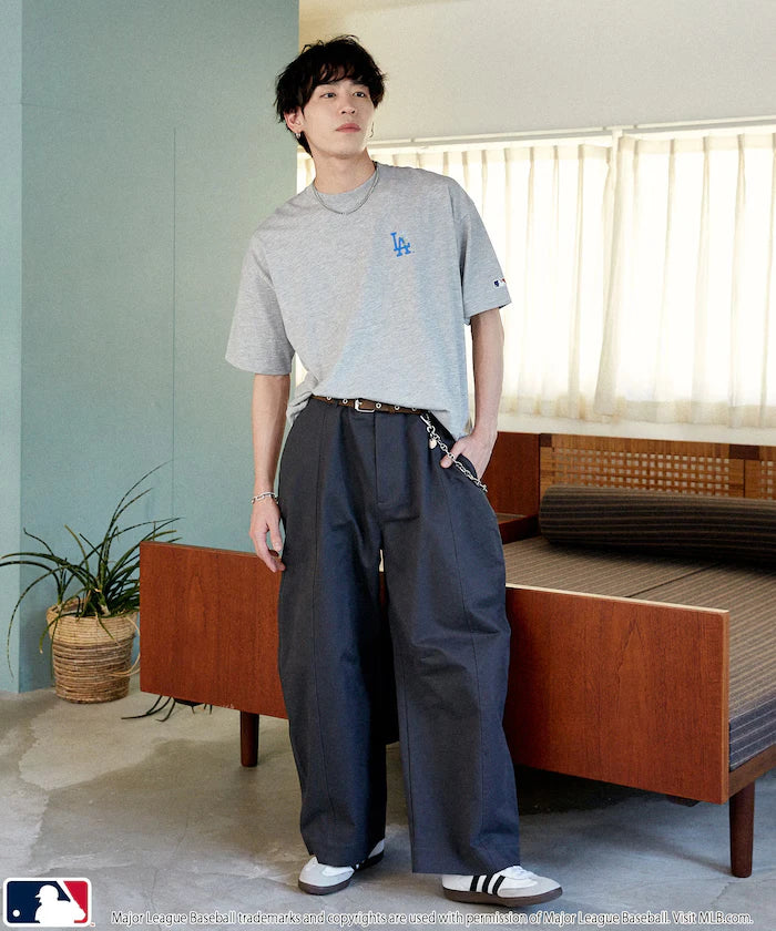 MLB One-Point Flower Embroidery T-Shirt