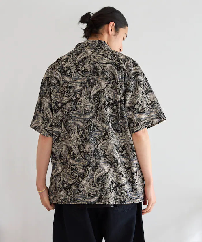 Open Collar Pattern Short Sleeve Shirt