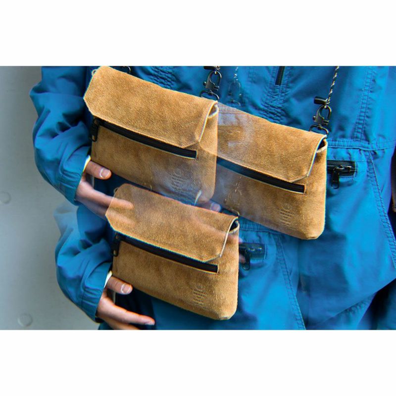 WATER PROOF SUEDE SACOCHE WALLET/WINE