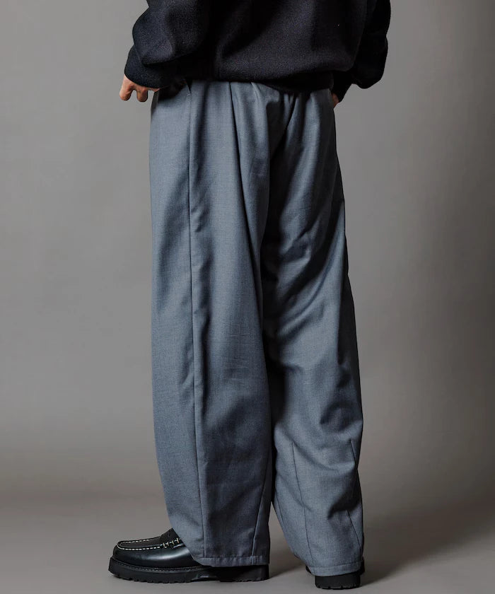 Wide Silhouette Barrel Leg Slacks Pants