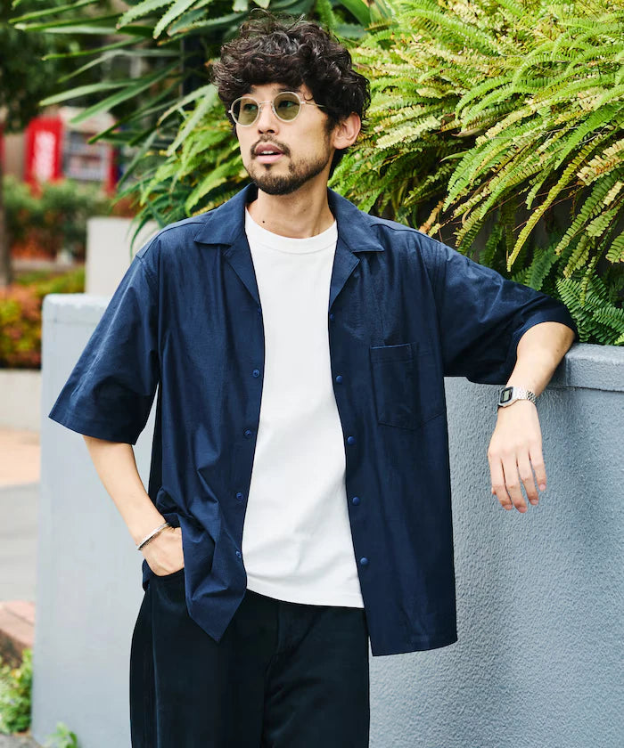 Open Collar Short Sleeve Shirt & Easy Shorts Travel Setup Fabric by SOLOTEX(R)