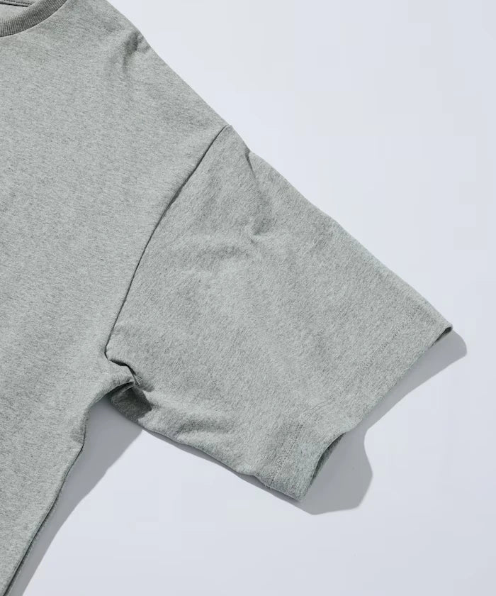 6 oz Front Logo Embroidered Crew Neck T-Shirt / Back Print T-Shirt PRINT ROUND FIRST
