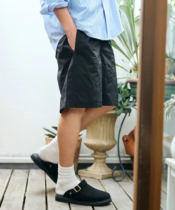 Nylon Medium Length Baggy Shorts